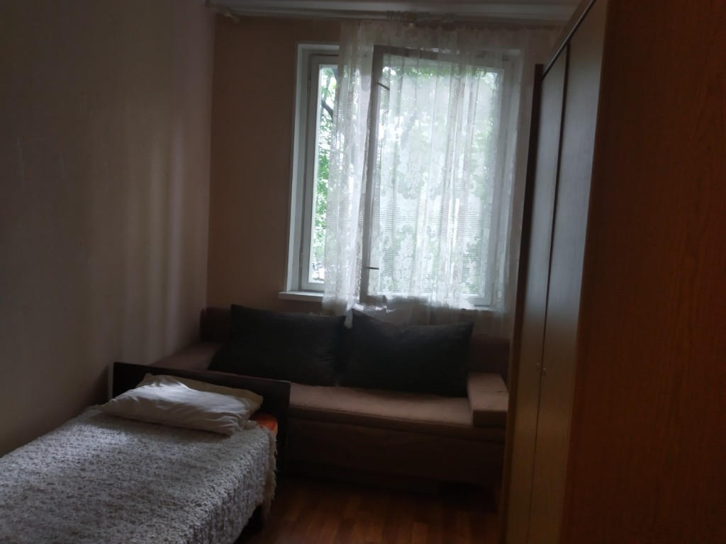 Продажа 2-комнатной квартиры, Москва, Веерная улица,  3к1